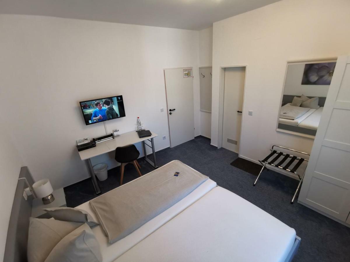 City Hotel Franziska Штраубинг Экстерьер фото