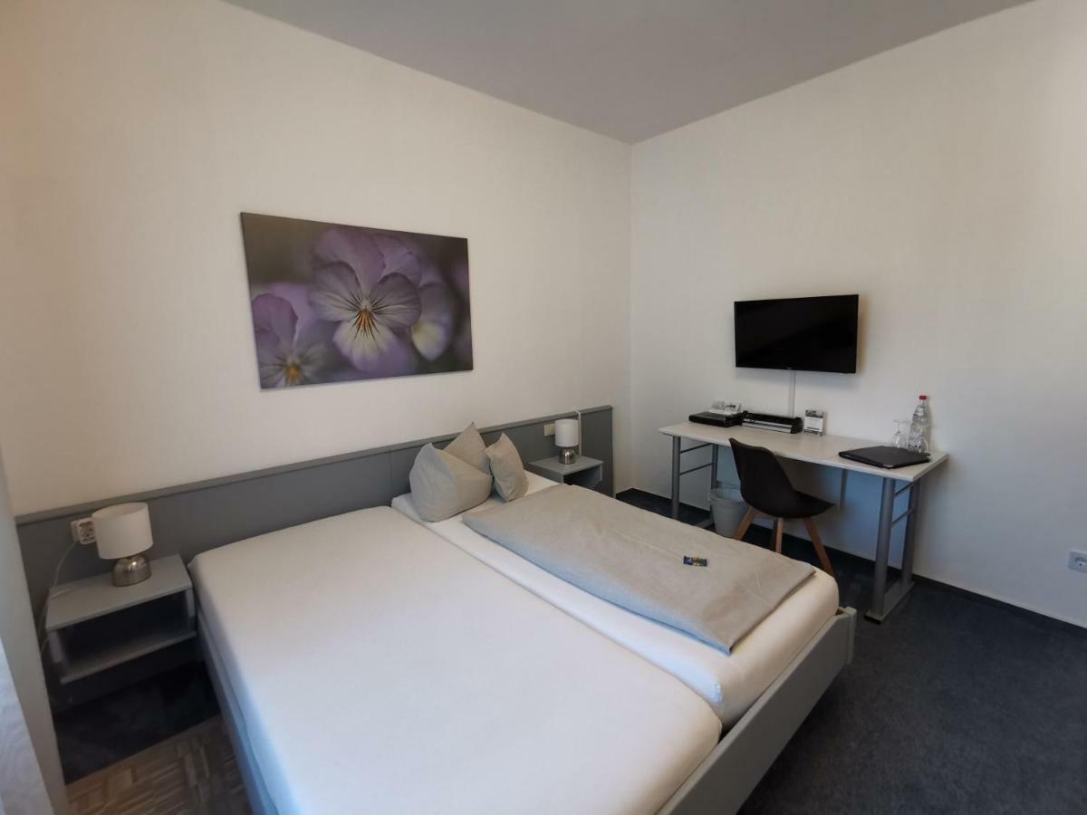 City Hotel Franziska Штраубинг Экстерьер фото